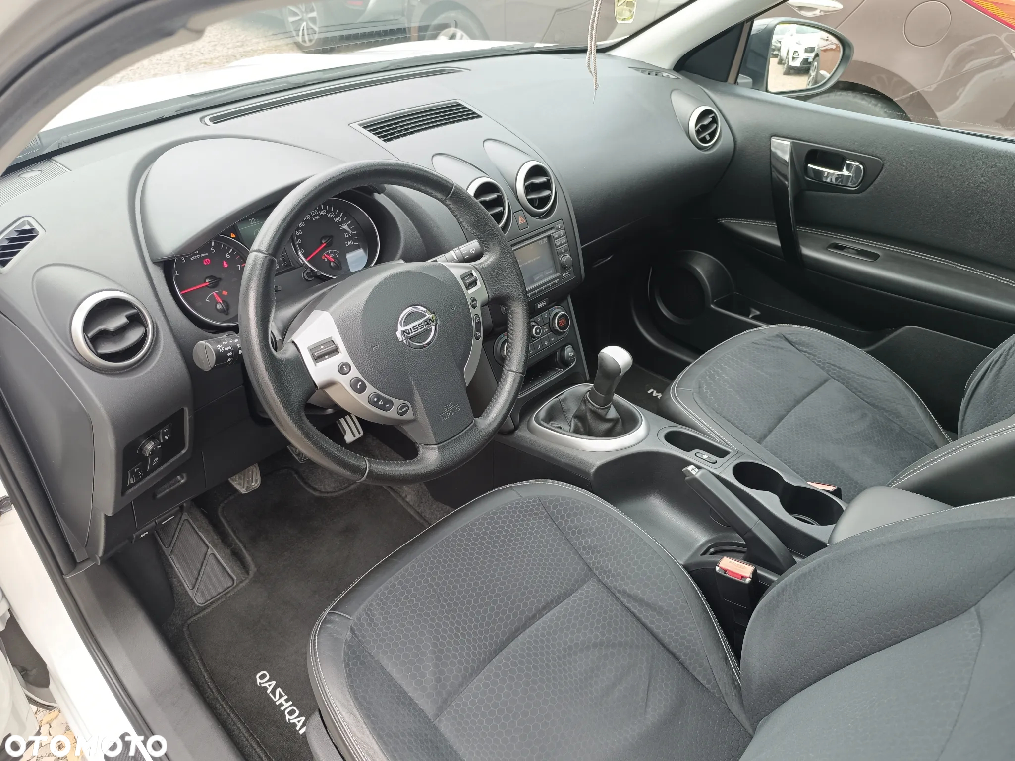 Nissan Qashqai 1.6 I-Way - 20