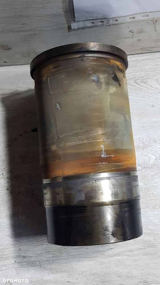 TULEJ TULEJA SILNIKA DAF XF 106 480 KM LIFT 1856324 - 1