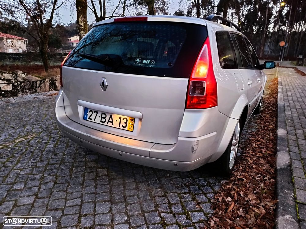 Renault Mégane Break 1.5 dCi Confort - 6