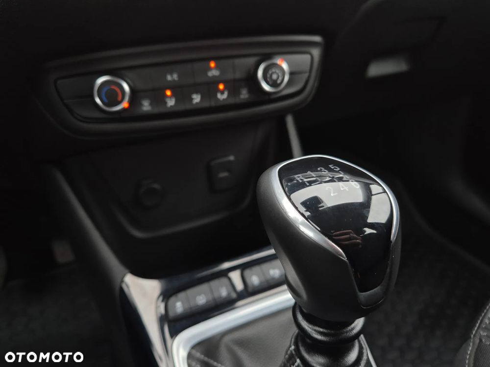 Opel Crossland X 1.2 T Eco Enjoy S&S - 34