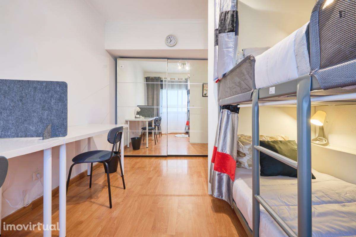 Cama - localizado em Lisbon - Grande imagem: 5/46