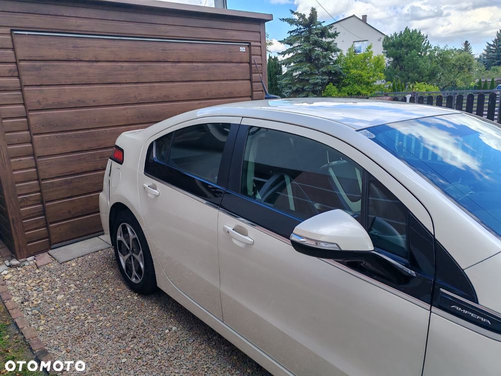 Opel Ampera - 21