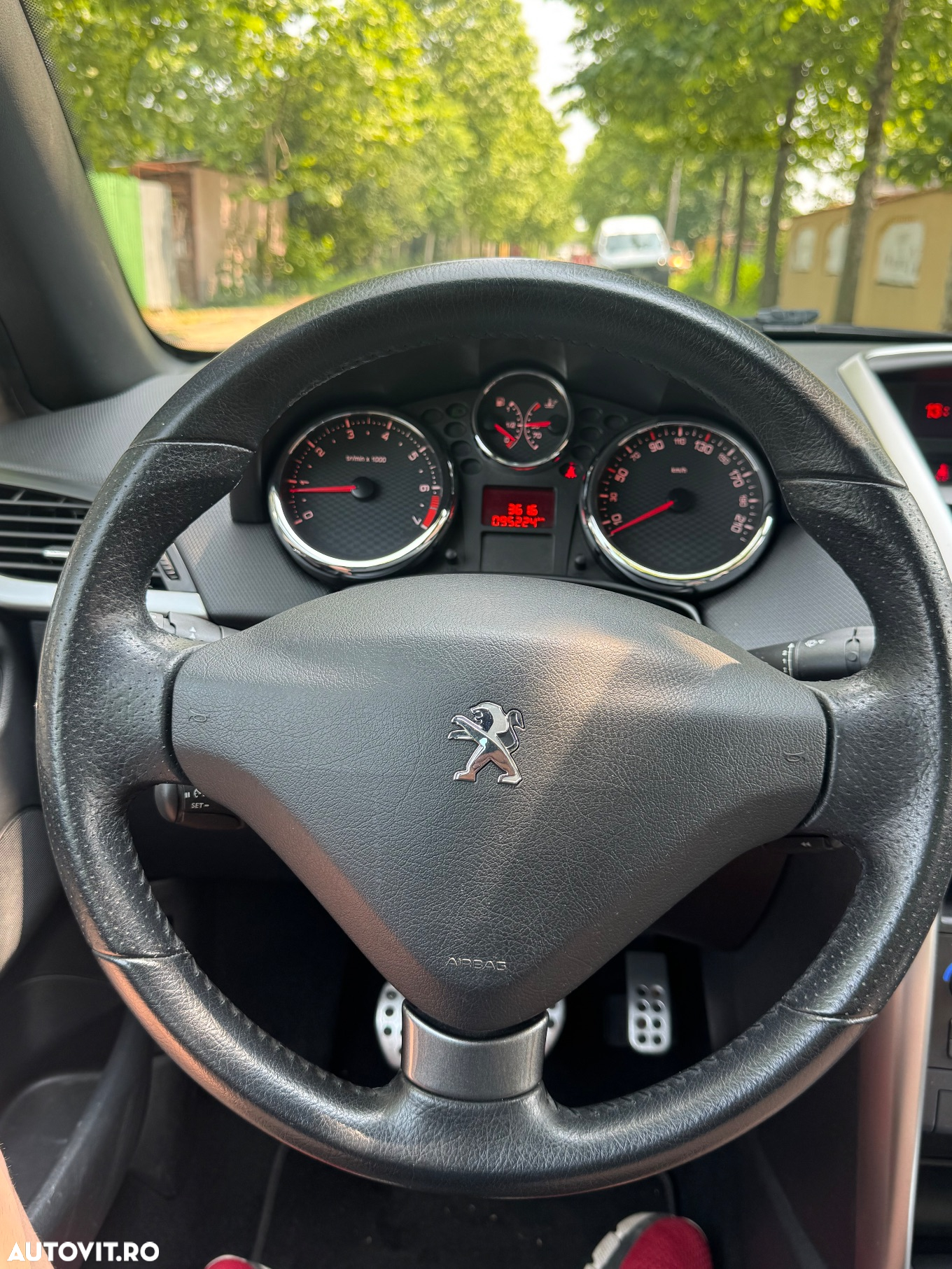 Peugeot 207 CC 155 THP Allure - 4