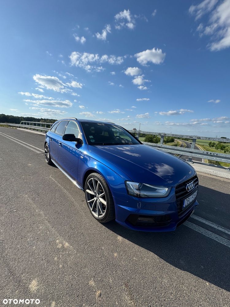 Audi A4 Avant 2.0 TDI - 1