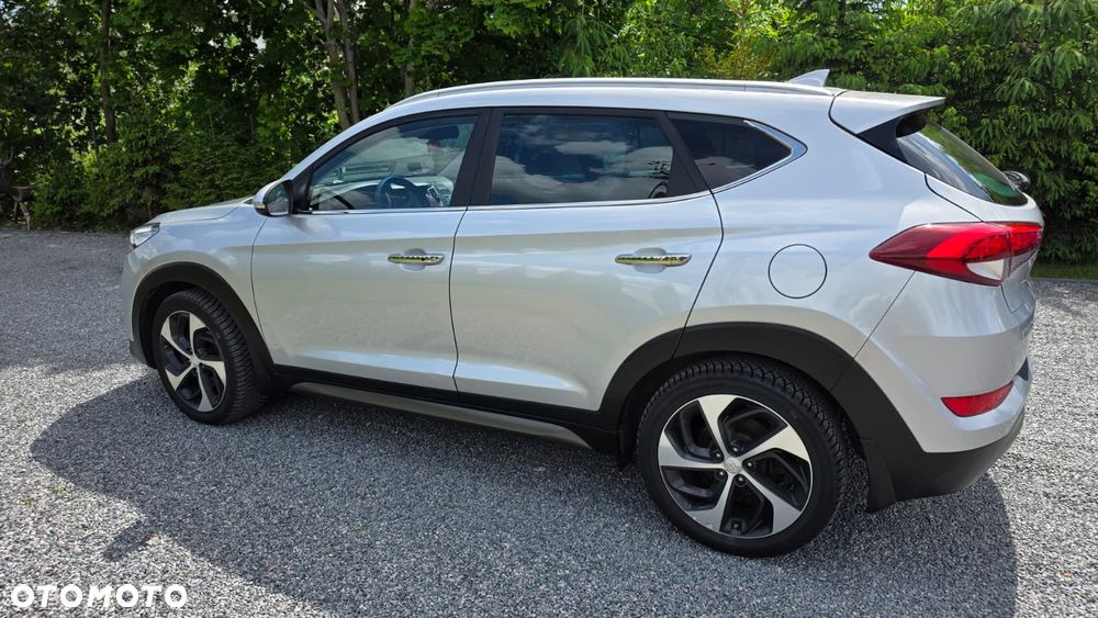 Hyundai Tucson 2.0 CRDI Style 4WD - 7
