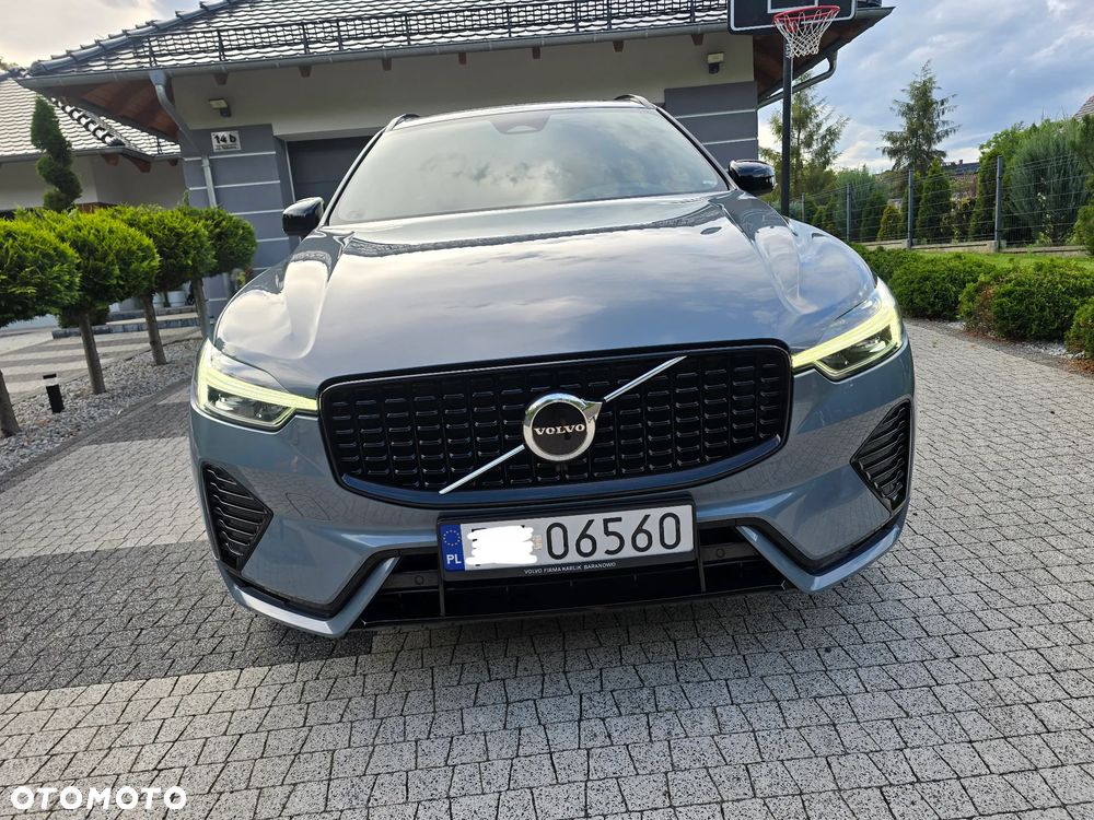 Volvo XC 60 B4 B Plus Dark - 31