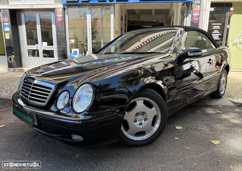 Mercedes-Benz CLK 320 Elegance - 2