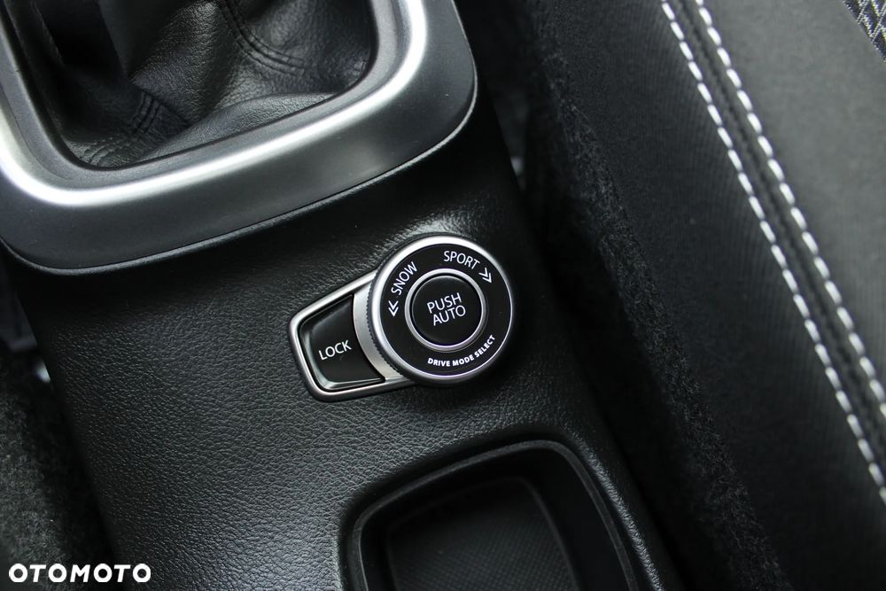Suzuki SX4 1.6 Premium 4WD - 31