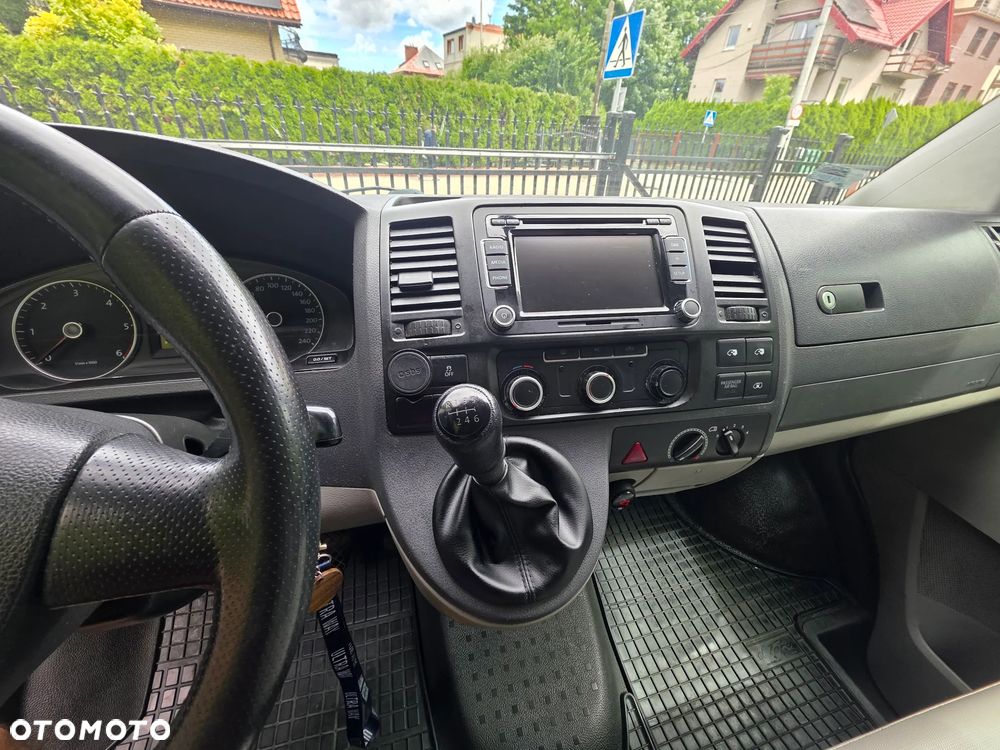 Volkswagen Transporter L2H1 - 24