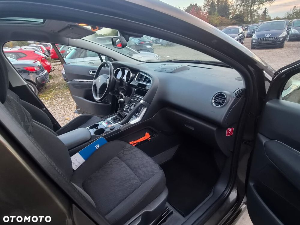 Peugeot 3008 1.6 Premium - 30