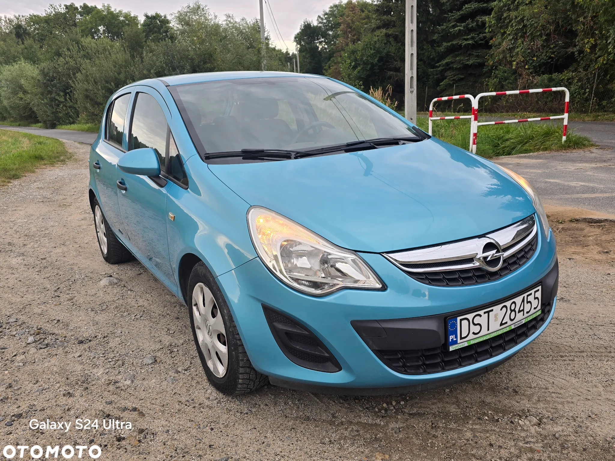 Opel Corsa 1.2 16V (ecoFLEX) Color Edition - 6