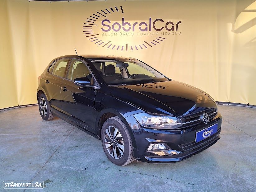 VW Polo 1.0 Confortline - 2