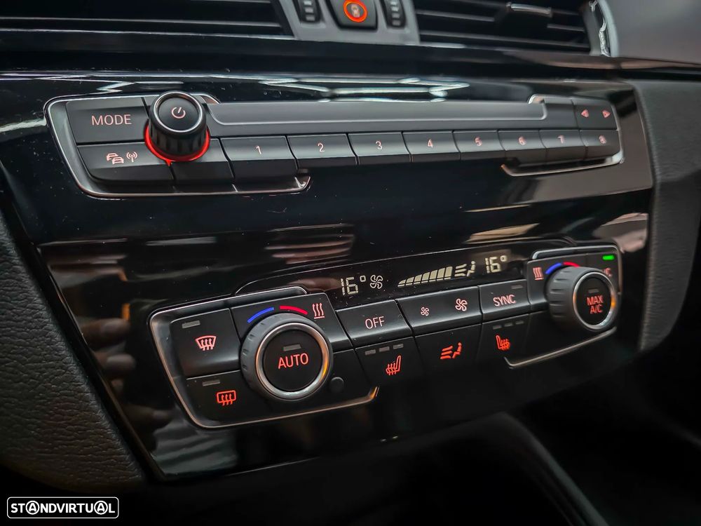 BMW X1 xDrive25e Advantage - 29
