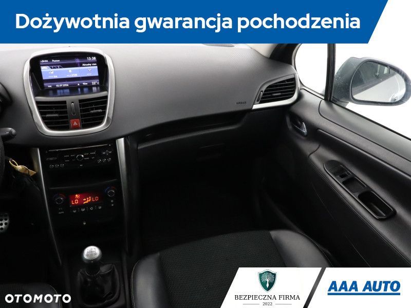 Peugeot 207 - 10