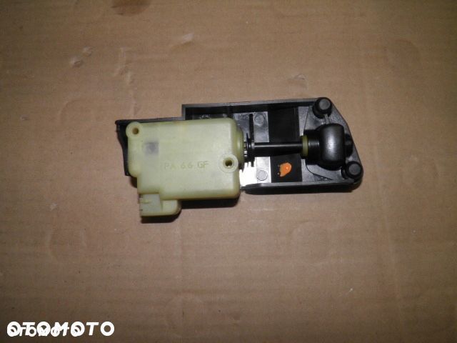 POMPKA SILNICZEK KLAPKI PALIWA VOLVO S60 V70 S80 - 3