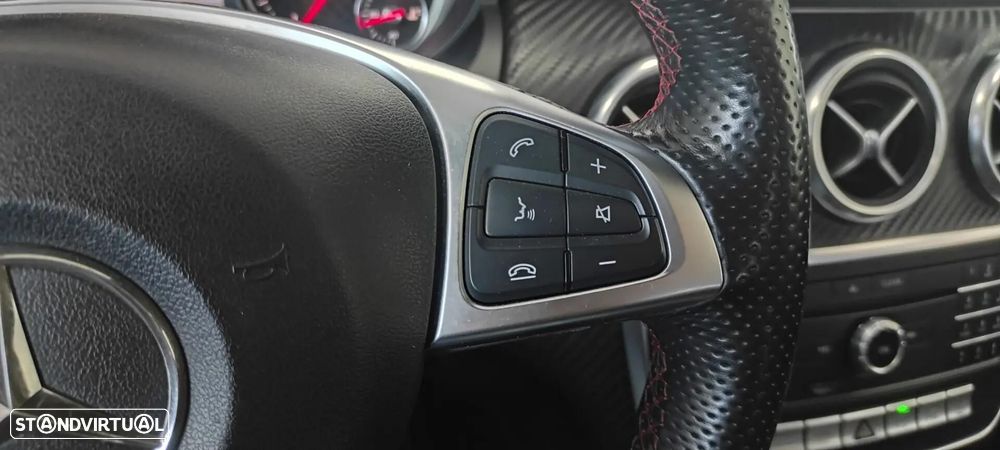 Mercedes-Benz A 180 d AMG Line - 42