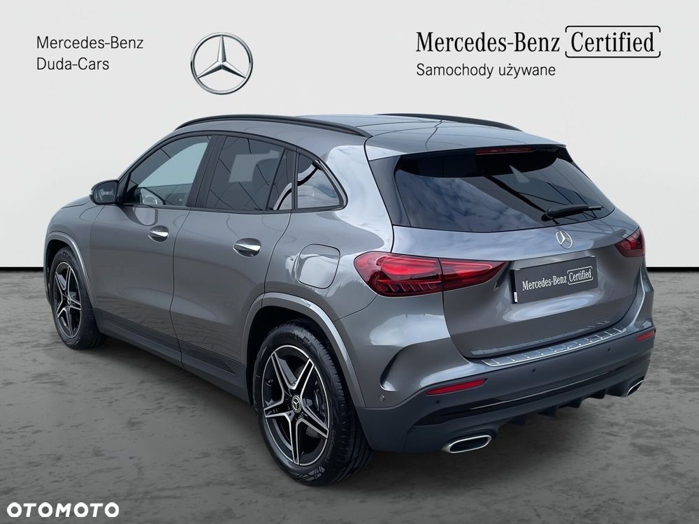 Mercedes-Benz GLA - 7