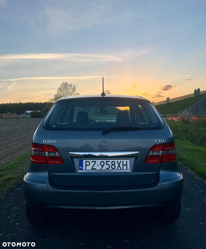 Mercedes-Benz Klasa B 180 CDI Autotronic - 7