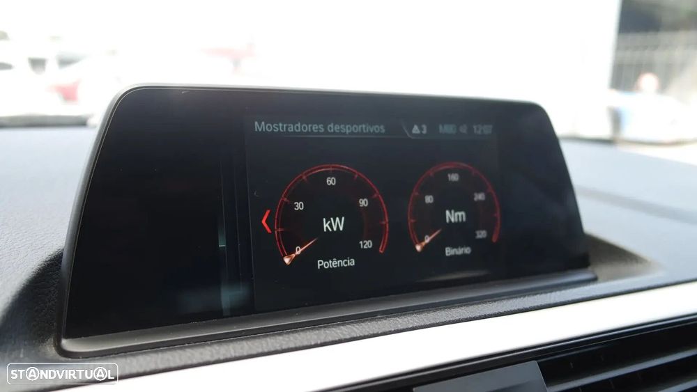 BMW 116 d Aut. Advantage - 23