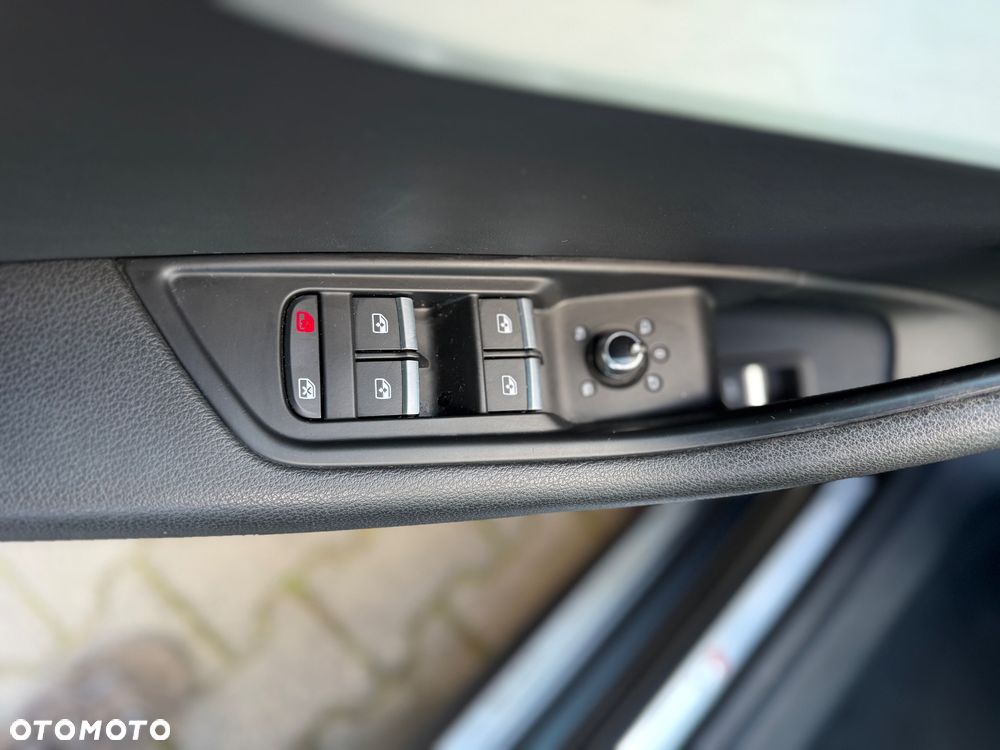 Audi A5 Sportback 2.0 TDI S tronic - 38
