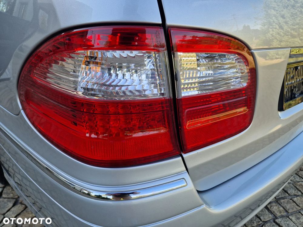 Mercedes-Benz Klasa E 220 CDI Automatik Avantgarde - 19