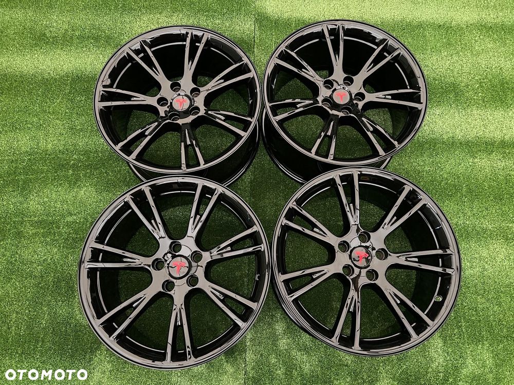 KOMPLET FELG FELGI ALU TESLA MODEL Y 19 5X114,3 ET45 ORYGINALNE - 2
