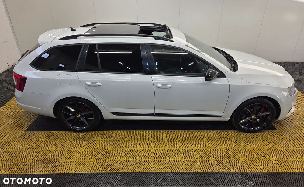 Skoda Octavia 2.0 TSI DSG RS 245 - 9