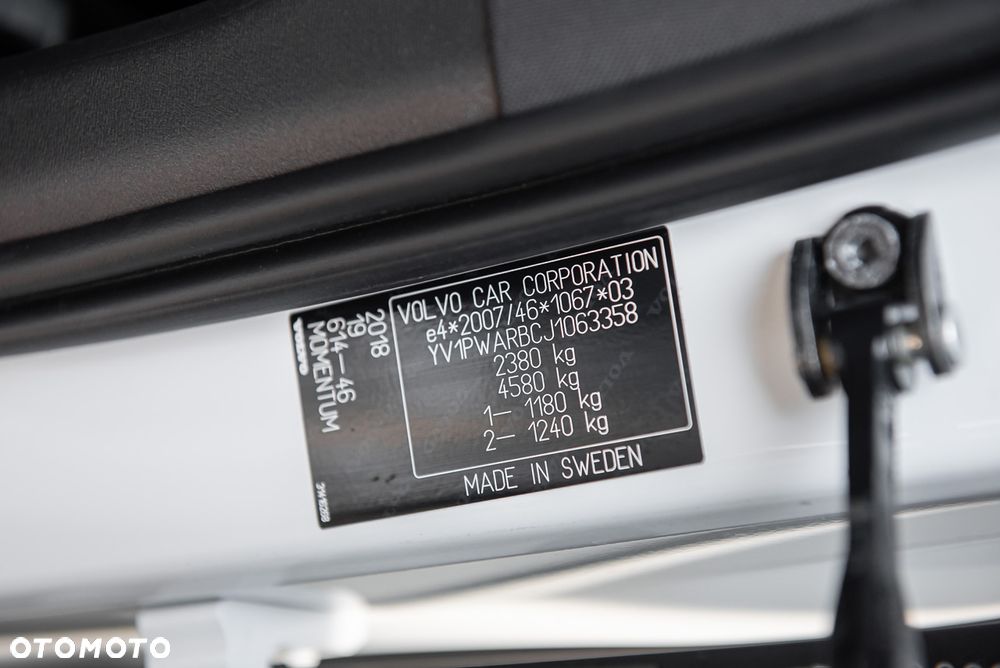 Volvo V90 D3 AWD Geartronic Inscription - 36