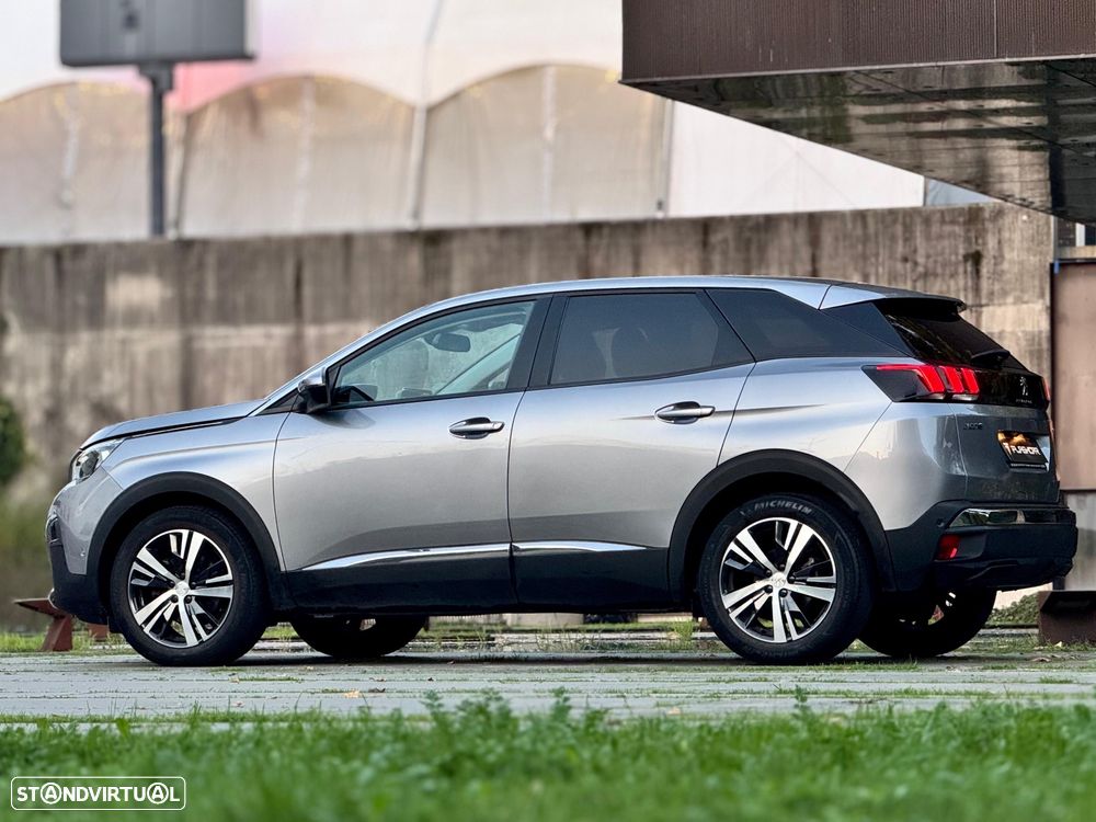 Peugeot 3008 PureTech 130 Stop & Start GPF Allure Pack - 19