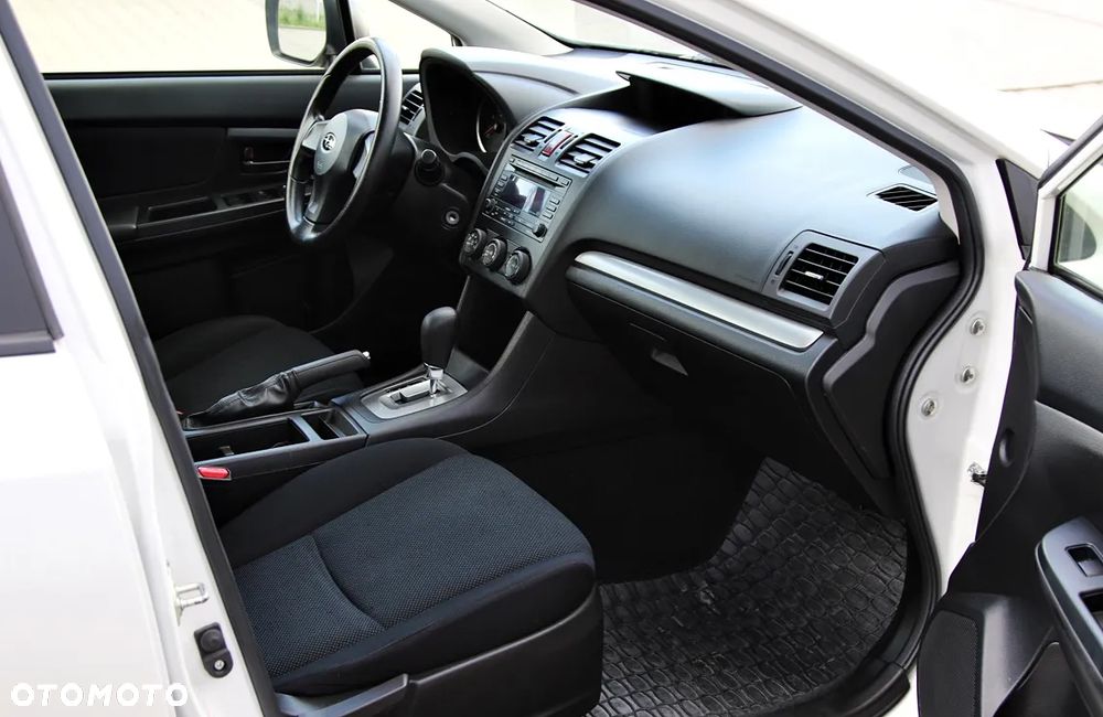 Subaru Impreza - 27