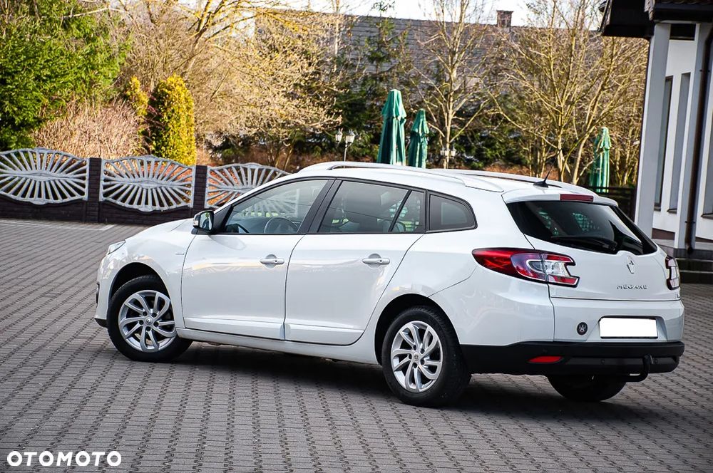 Renault Megane ENERGY TCe 115 Start & Stop Bose Edition - 15