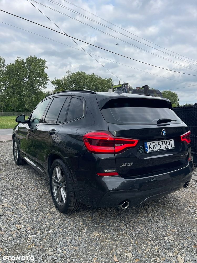BMW X3 xDrive20d - 23