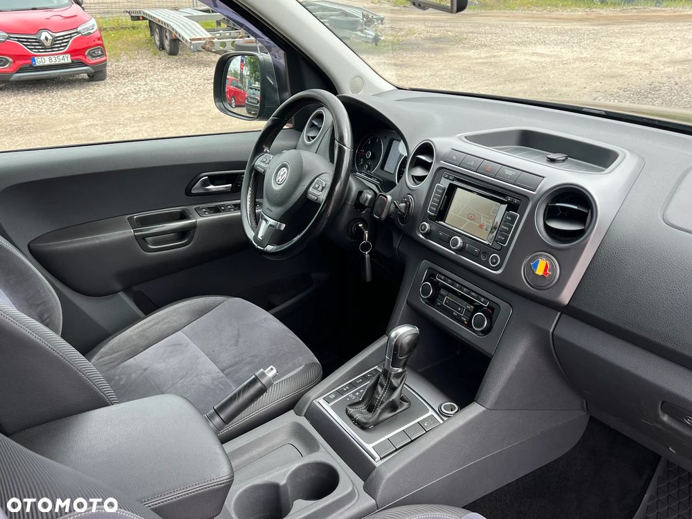 Volkswagen Amarok 2.0 BiTDI Autm Dark Label - 22