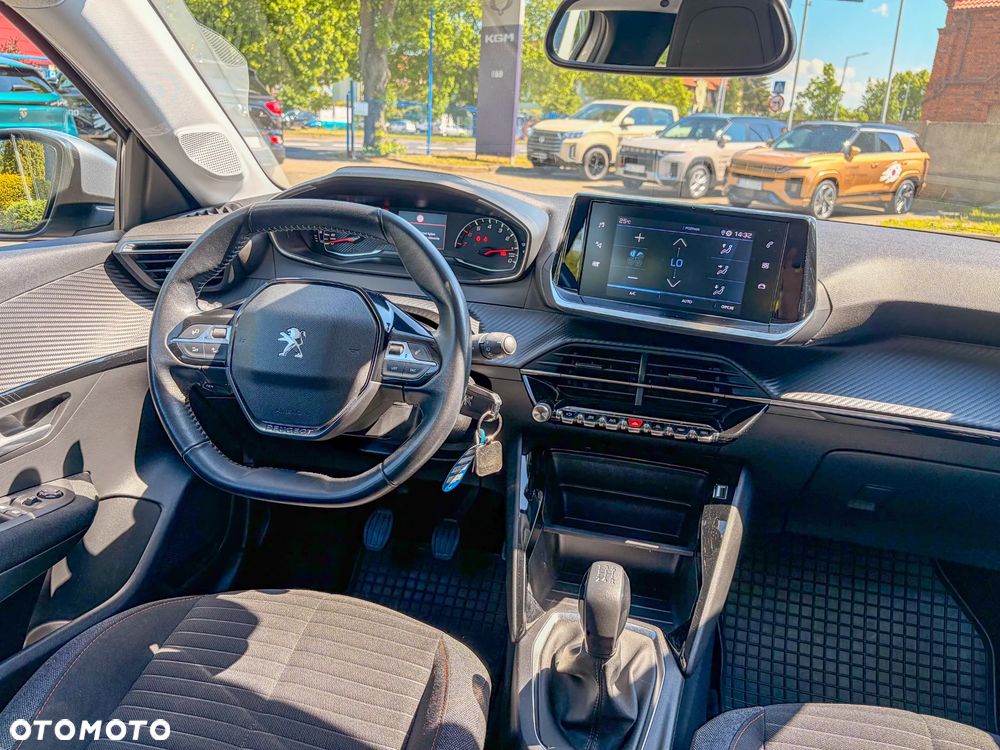 Peugeot 208 1.2 PureTech Allure S&S - 12