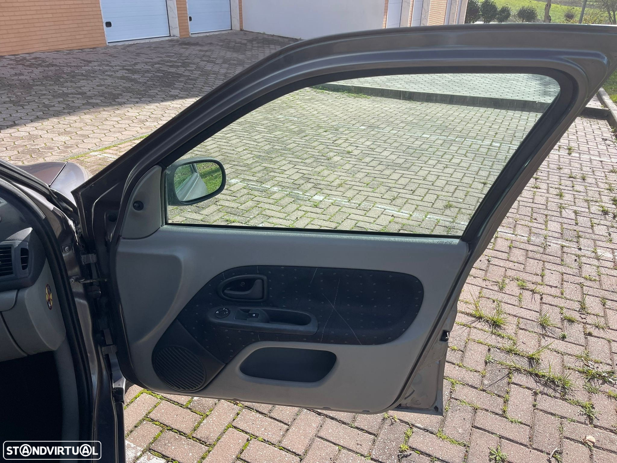 Renault Clio 1.2 Expression - 15