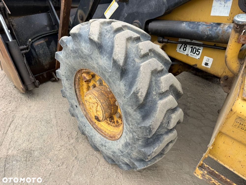 Caterpillar 432 D 4X4 - 39