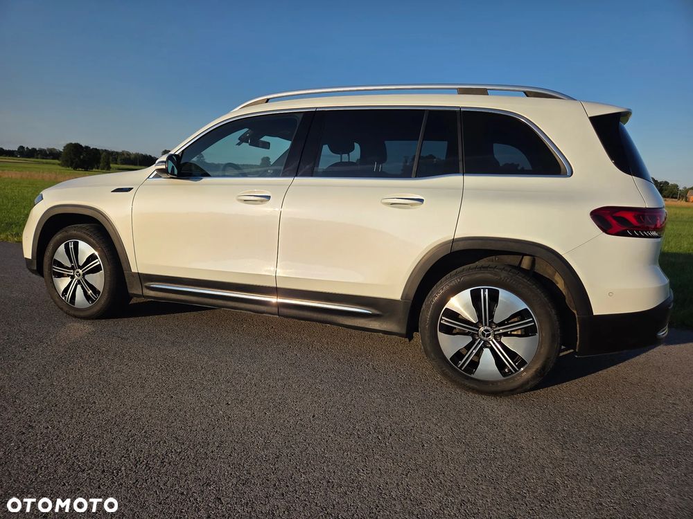 Mercedes-Benz EQB 250 66.5kWh Electric Art - 10