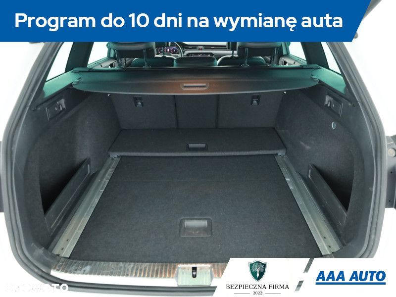 Volkswagen Passat Variant - 20