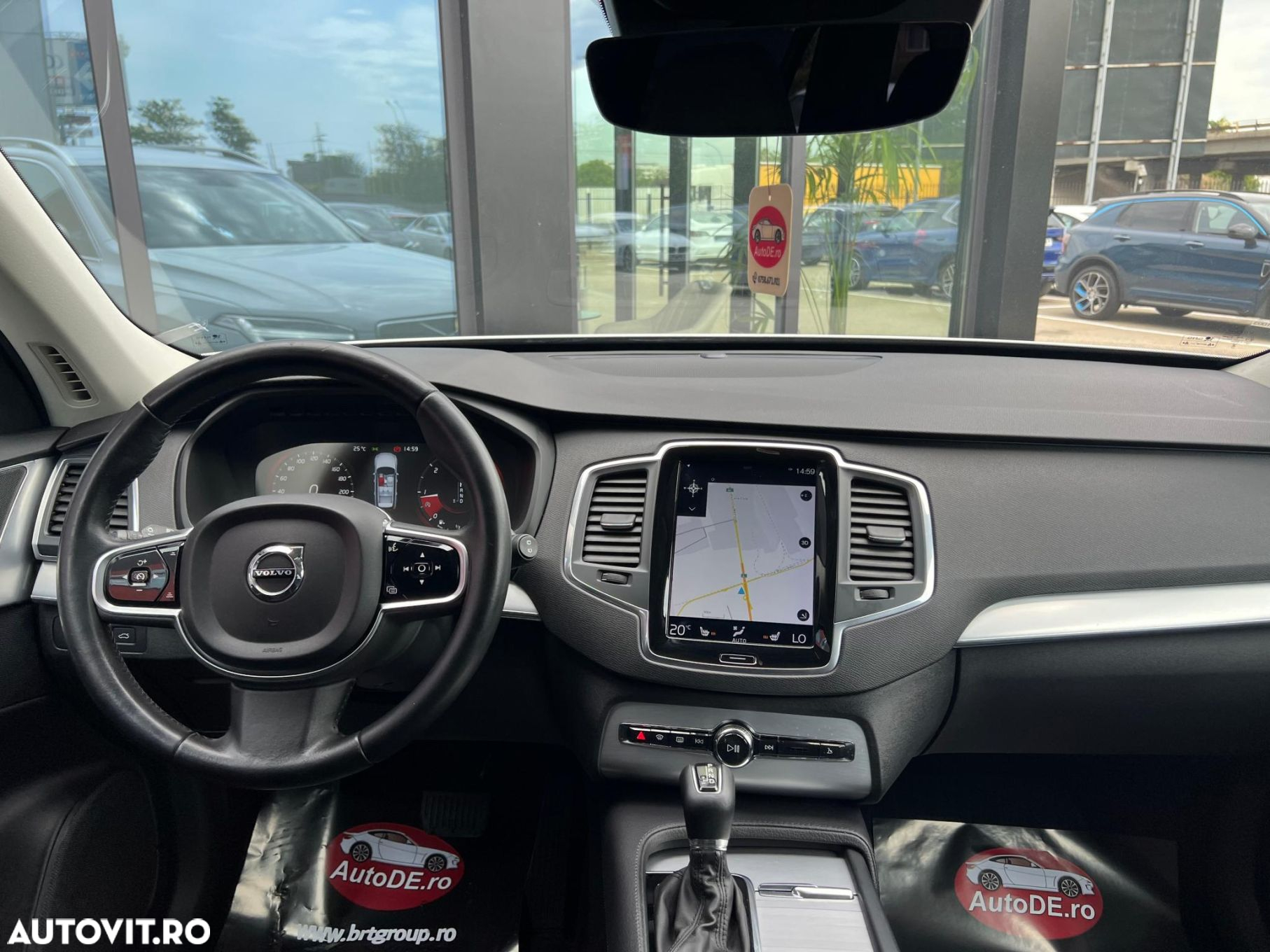 Volvo XC 90 - 6