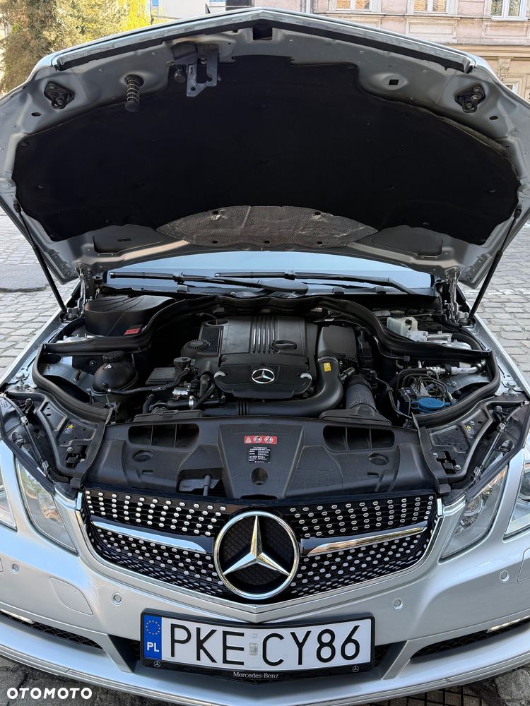 Mercedes-Benz Klasa E 250 CGI BlueEffICIENCY - 19