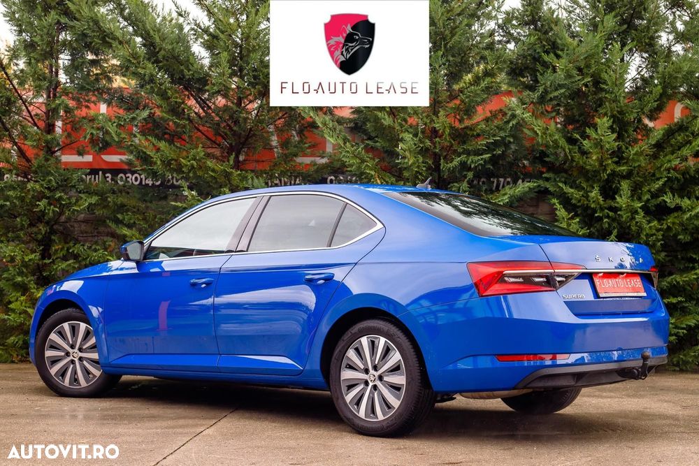 Skoda Superb 2.0 TDI DSG Sportline - 4