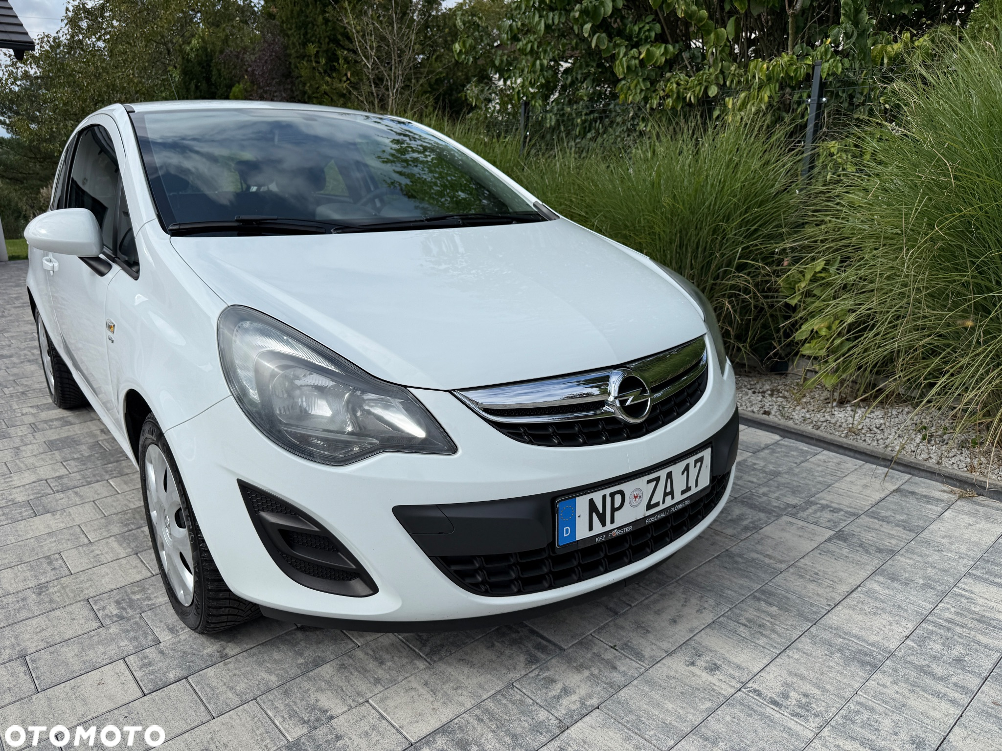 Opel Corsa 1.4 Cosmo - 37