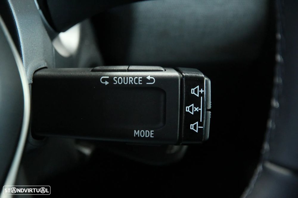 Renault Clio 1.0 TCe Techno Bi-Fuel - 18