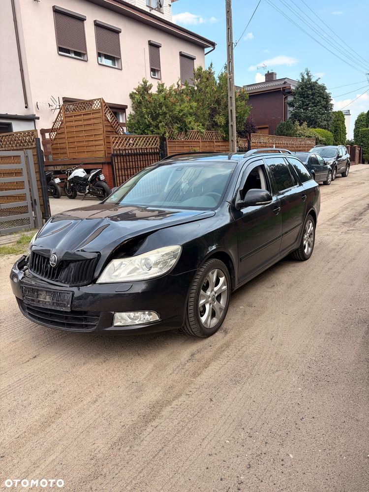 Skoda Octavia 1.8 TSI Elegance DSG - 6