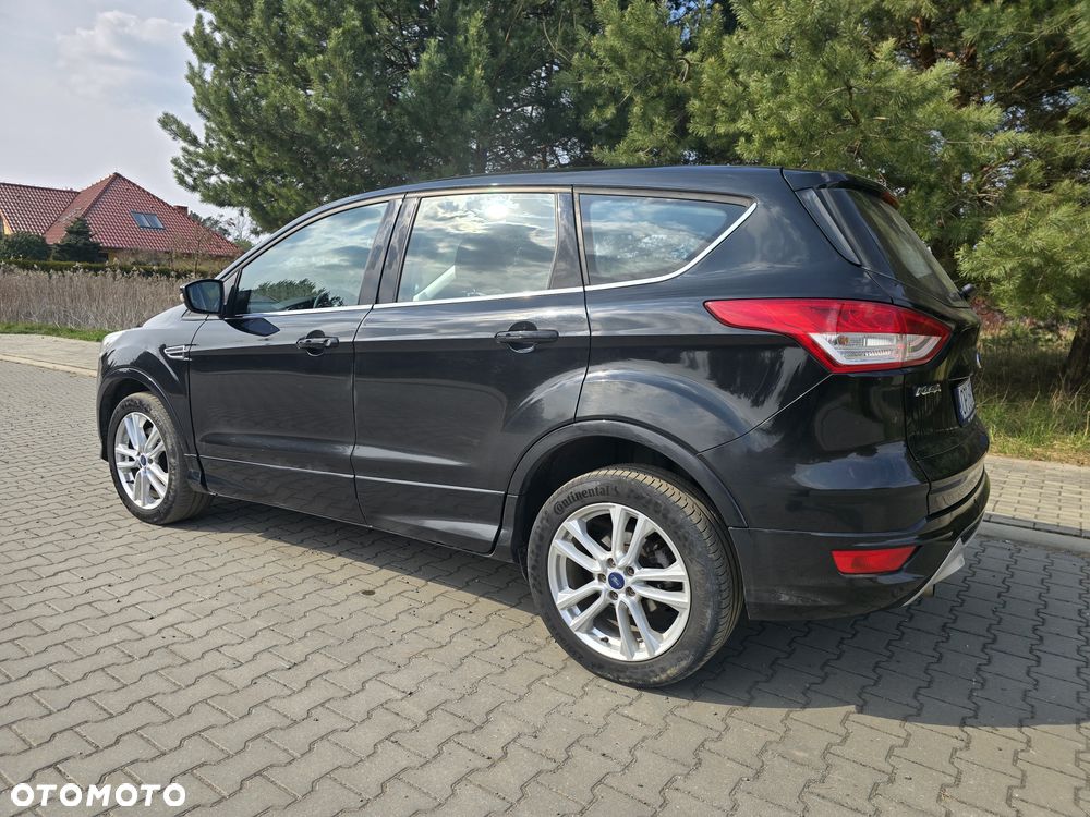 Ford Kuga - 10
