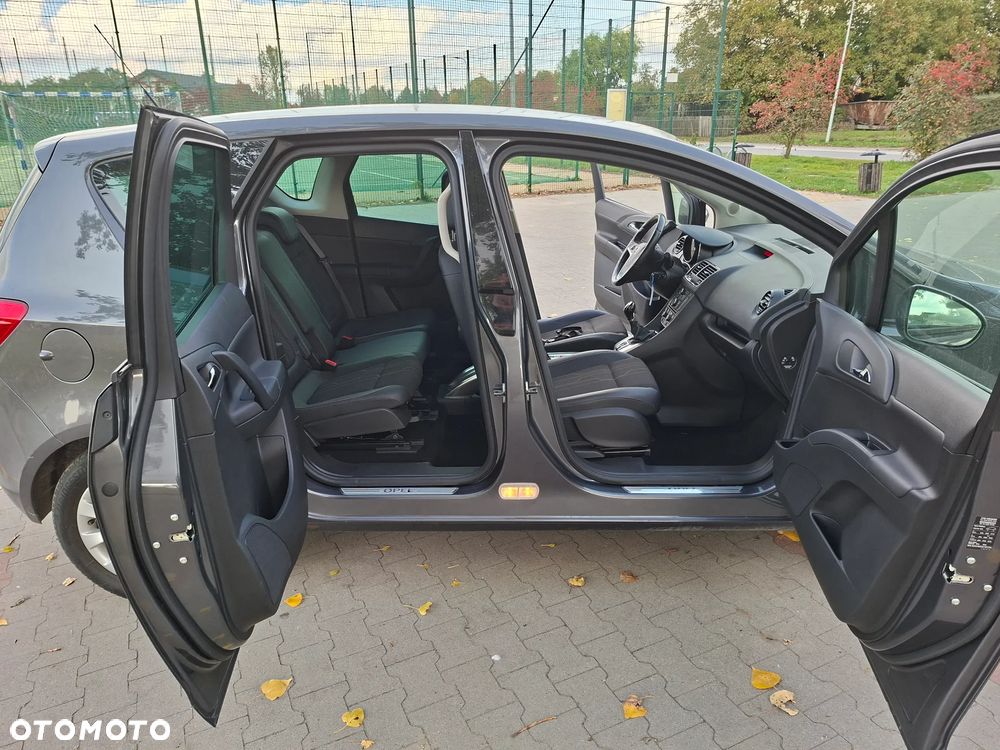 Opel Meriva - 16