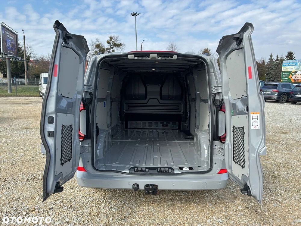 Volkswagen Transporter T7 Furgon EDITION Automat/L2H1, 2.0 TDI 150 KM, r.o. 3500 mm - 10