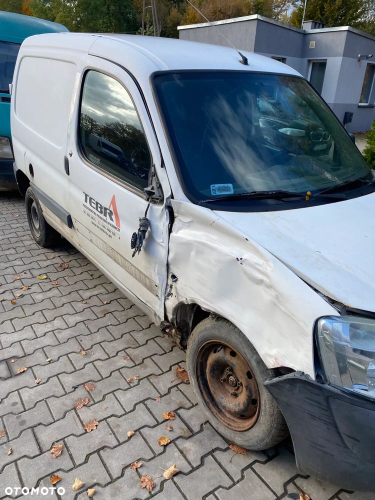 Peugeot Partner 1.9 D na części - 4