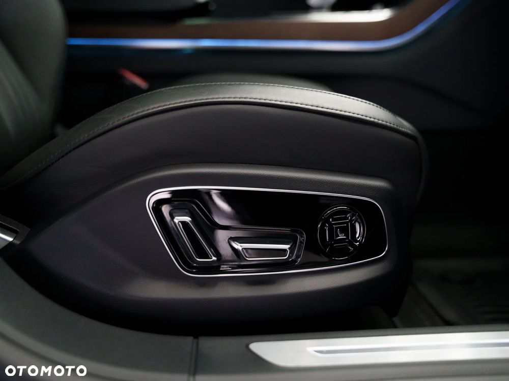 Audi A8 55 TFSI quattro tiptronic - 12
