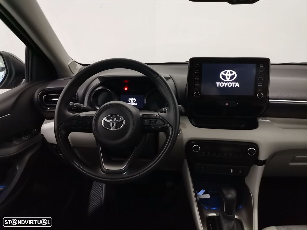 Toyota Yaris 1.5 HDF Luxury - 9